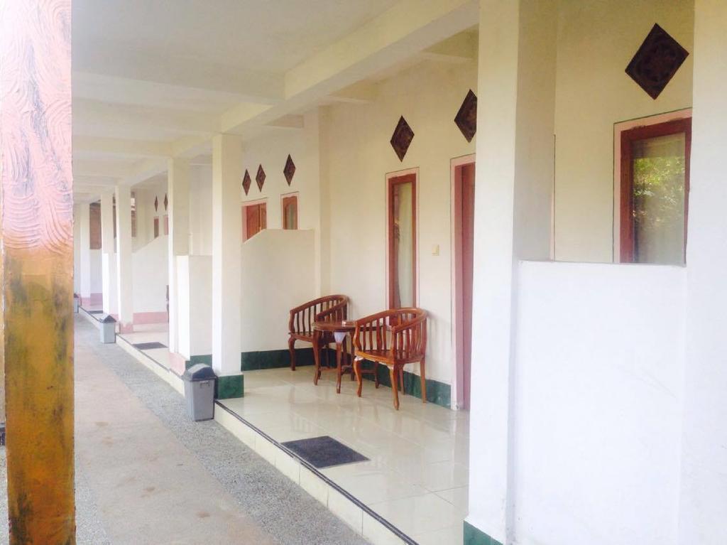 Good For Ya Knee Hostel & Bungalows (Adults Only) Gili Trawangan Exterior foto